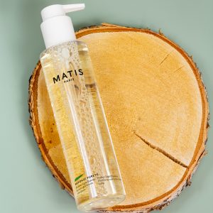 Perfect-Light Essence
